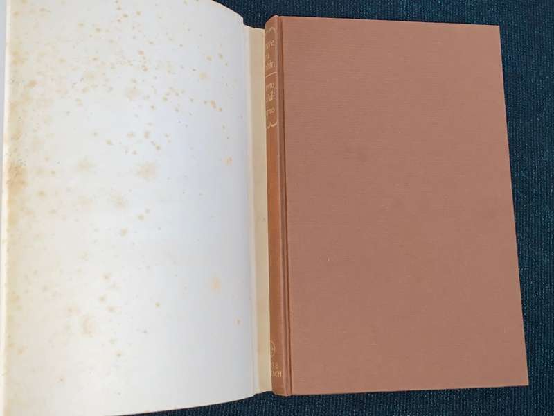 A GRAVE FOR A DOLPHIN BY ALBERTO DENTI DI PIRAJNO 1ST ENGLISH EDITION