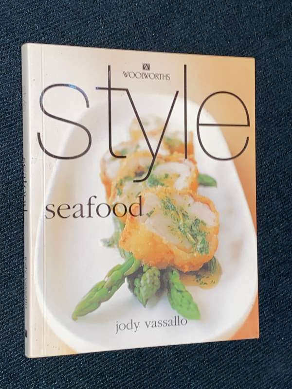 WOOLWORTHS STYLE SEAFOOD RECIPE BOOK
