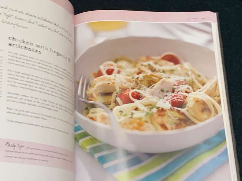 PARTY! SIMPLE AND DELICIOUS PARTY FOOD