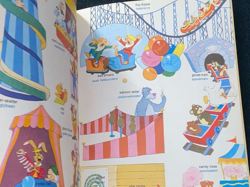 WALT DISNEY ENGELSE WOORDEBOEK VIR KLEUTERS 1976