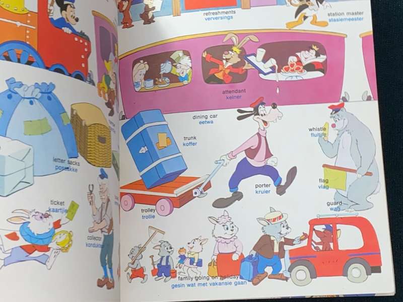 WALT DISNEY ENGELSE WOORDEBOEK VIR KLEUTERS 1976