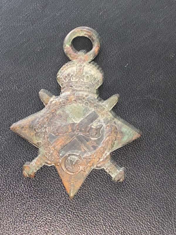 ANTIQUE WORLD WAR ONE 1914 - 1915 STAR MEDAL METAL DETECTING FIND