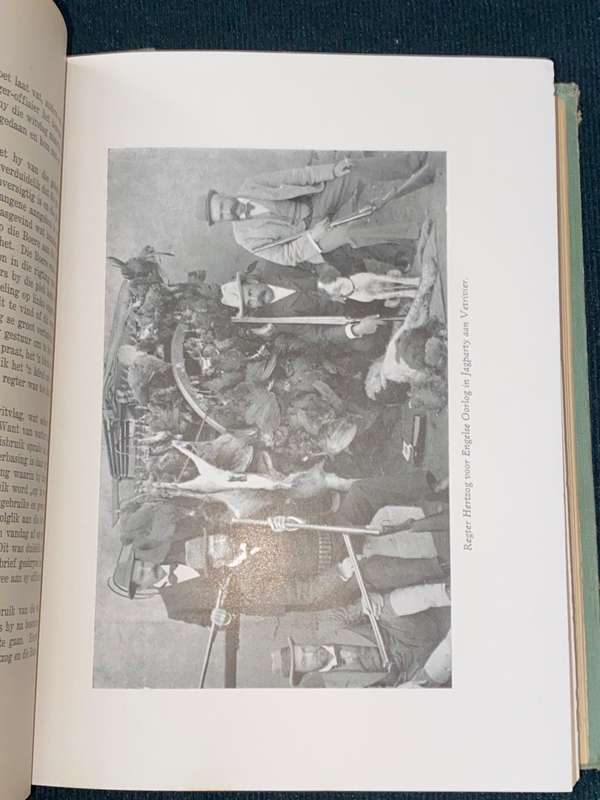 GENERAAL J.B.M. HERTZOG DEUR C.M. VAN DEN HEEVER 1944