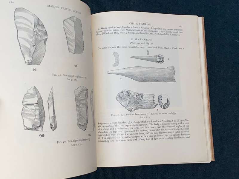 REPORTS OF THE RESEARCH COMMITTEE OF THE SOCIETY OF ANTIQUITIES LONDON MAIDEN CASTLE DORSET 1943