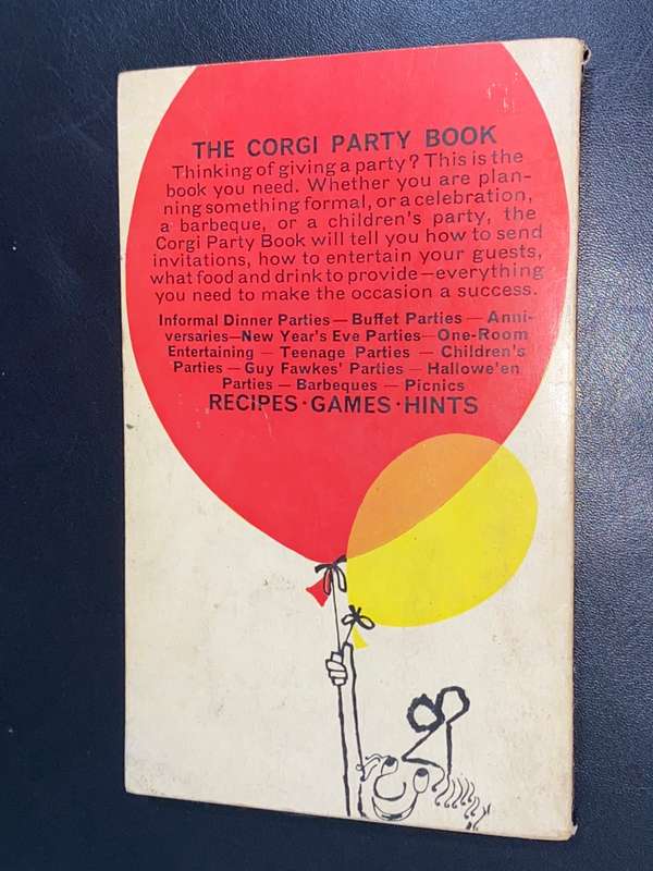 THE CORGI PARTY BOOK RECIPE BOOK