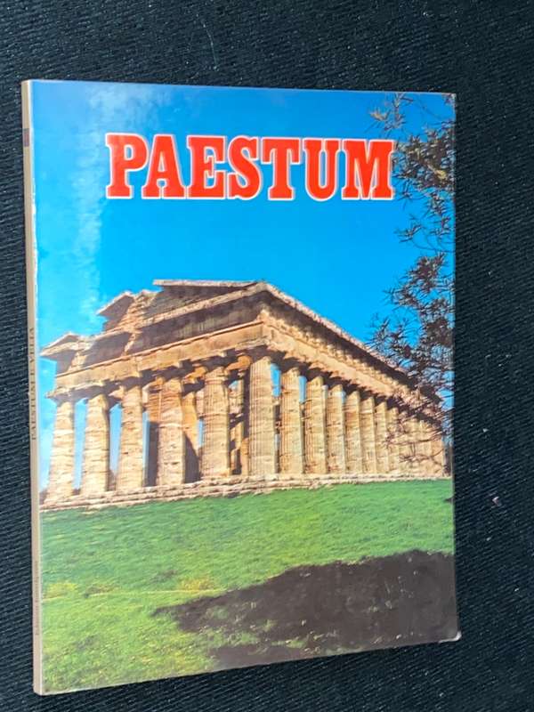 PAESTUM VINTAGE GUIDE BOOK