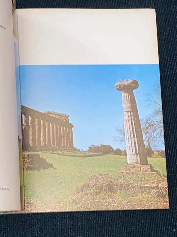 PAESTUM VINTAGE GUIDE BOOK