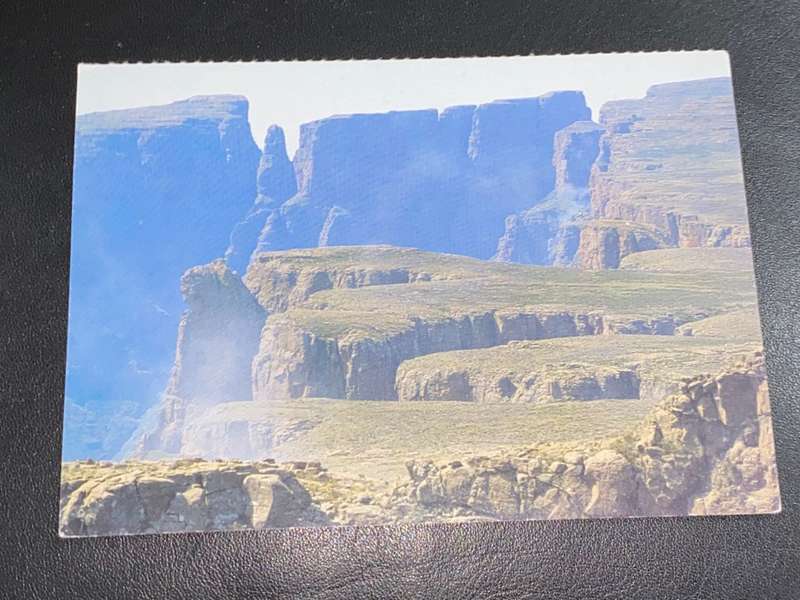ROCK PAINTINGS RHODESIA POST CARD