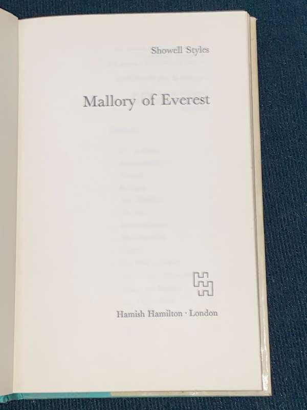 MALLORY OF EVEREST BY SHOWELL STYLES