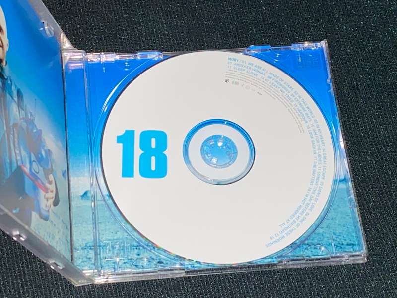 MOBY 18 CD