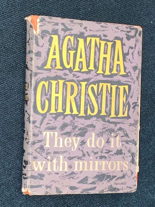 AGATHA CHRISTIE THEY DO IT WITH MIRRORS 1952 1ST EDITION