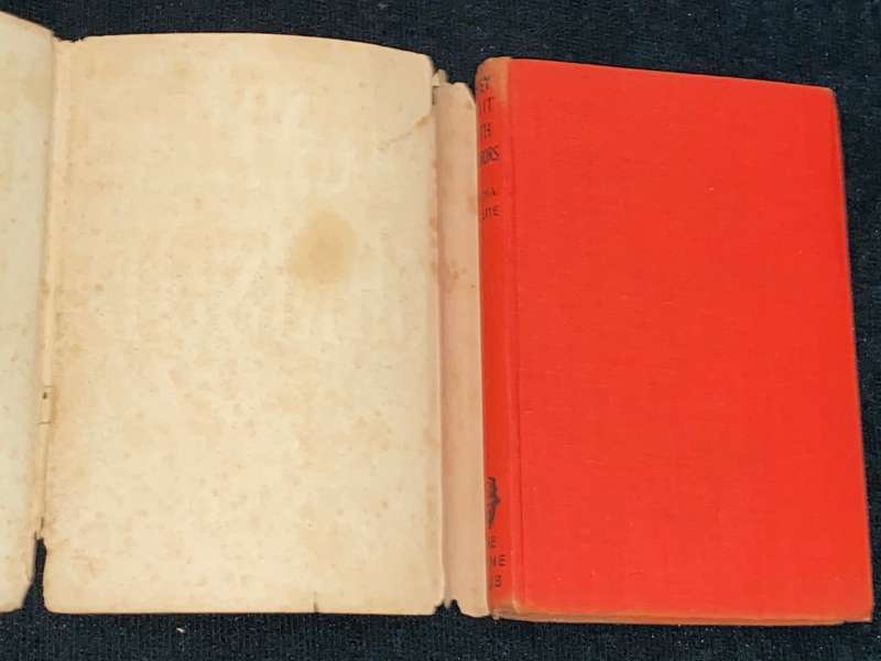 AGATHA CHRISTIE THEY DO IT WITH MIRRORS 1952 1ST EDITION