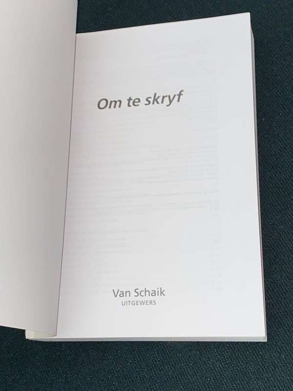 OM TE SKRYF