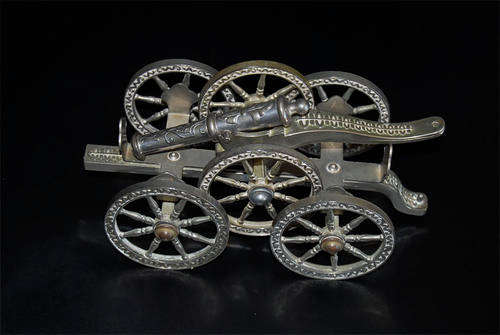 SILVER PLATED CANON AND TRAILER MADE IN ENGLAND