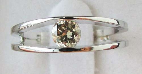 **SPLIT SHANK [R25893]** TENSION SET DESIGN ROUND CUT DIAMOND [0.320ct] RING [WHITE GOLD] - BUY SAFE