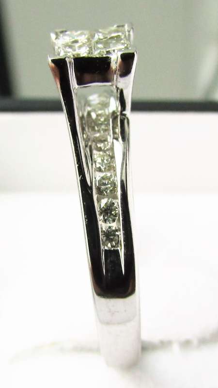 **PRINCESS DESIGNER [R41152]** DIAMOND RING [0.700ct] INVISIBLE SETTING [WHITE GOLD] - **SEE VIDEO**