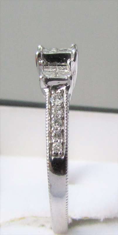 **PRINCESS TRILOGY [R41152]** DIAMOND RING [0.650ct] INVISIBLE SETTING [WHITE GOLD] - **BUY SAFE**