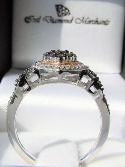 **WOW FACTOR [R35274]** WHITE/CHAMPAGNE ROUND CUT [0.675ct] DIAMOND RING [WHITE GOLD] - BUY SAFE