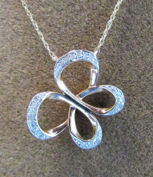 **LAST CHANCE [R20654]** DIAMOND BUTTERFLY PENDANT [0.200ct] YELLOW GOLD + OPTIONAL CHAIN - BUY SAFE