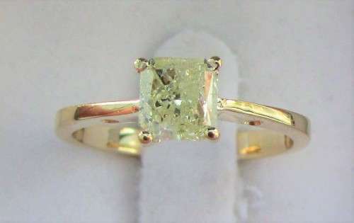 **SPECIAL [R33143]** CUSHION CUT [0.730ct] SOLITAIRE DIAMOND RING [YELLOW GOLD] - BUY SAFE