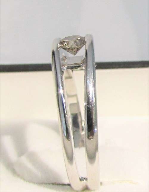 **SPLIT SHANK [R25893]** TENSION SET DESIGN ROUND CUT DIAMOND [0.240ct] RING [WHITE GOLD] - BUY SAFE