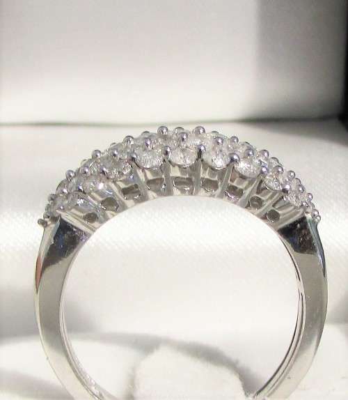 **SUPER DEAL [R40091]** CLUSTER DESIGN [1.050ct] DIAMOND BAND [WHITE GOLD] - BUY SAFE