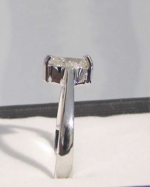 **SPECIAL [R23314]** MARQUISE CUT [0.385ct] DIAMOND SOLITAIRE RING [WHITE GOLD] - BUY SAFE