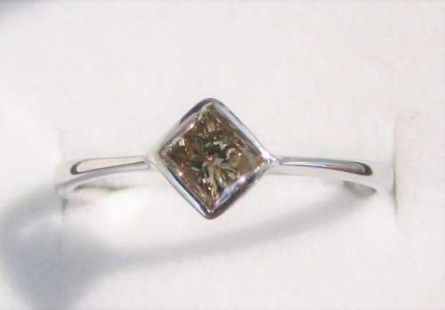 **TUBE SETTING [R20745]**SPARKLING PRINCESS CUT [0.300ct] DIAMOND RING [WHITE GOLD] - BUY SAFE