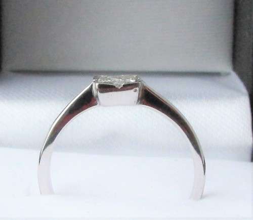 **TUBE SETTING [R20745]**SPARKLING PRINCESS CUT [0.500ct] DIAMOND RING [WHITE GOLD] - BUY SAFE