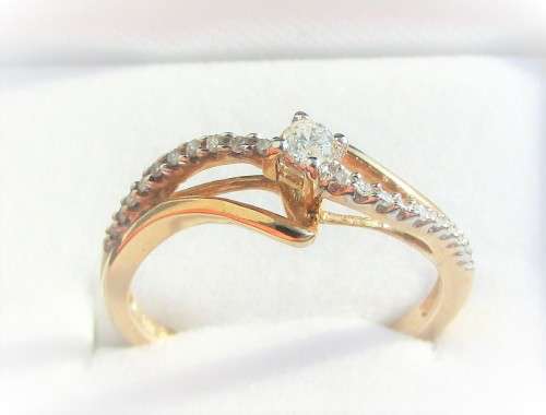 **TWIST DESIGN [R27451]** ROUND CUT [0.300ct] DIAMOND RING [TWO TONE GOLD] - BUY SAFE