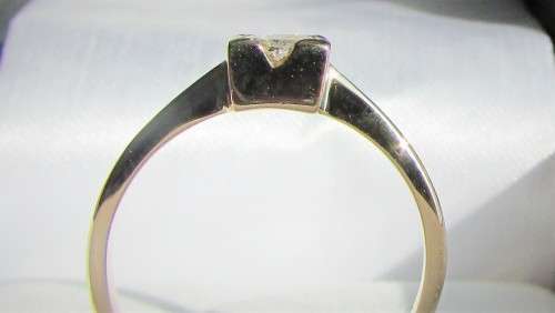 **BARGAIN BUY** PRINCESS CUT | 0.525ct | DIAMOND SOLITAIRE RING | YELLOW GOLD - BUY SAFE