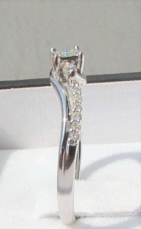**TRILOGY DESIGN [R29639]** PRINCESS SWIRL [0.300ct] DIAMOND RING [WHITE GOLD] - BUY SAFE