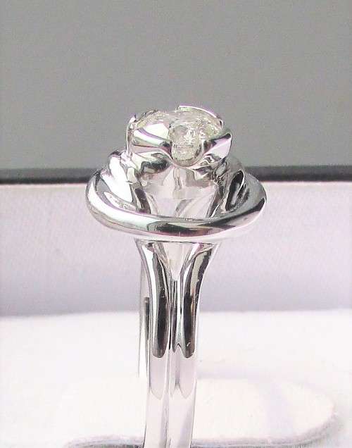 **BARGAIN BUY** ROUND CUT [0.700ct] DIAMOND SOLITAIRE RING [WHITE GOLD] - BUY SAFE
