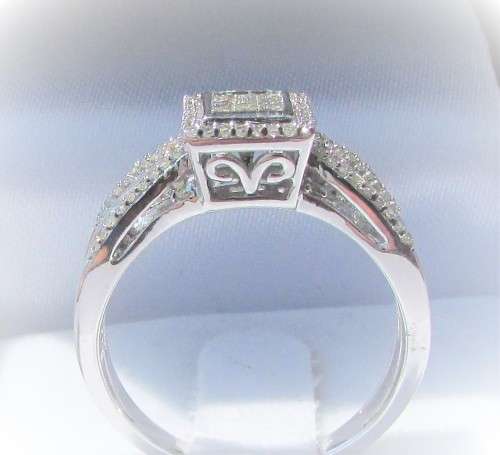 **DESIGNER PIECE [R41523]** ROUND/PRINCESS CUT [0.800ct] DIAMOND RING [WHITE GOLD] - BUY SAFE