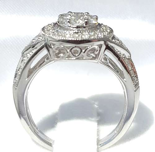 **HALO DESIGN [R58439]** HIGH QUALITY [1.105ct] DIAMOND RING [WHITE GOLD] - BUY SAFE