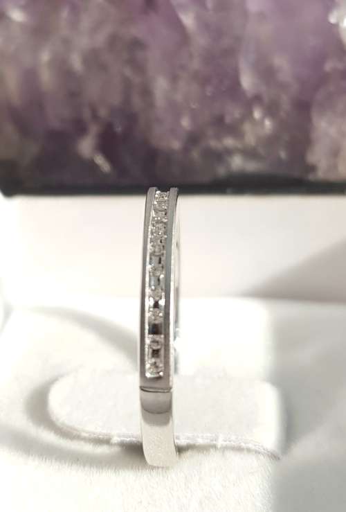 **GREAT BUY [R19419]** CHANNEL SETTING [0.125ct] DIAMOND BAND [WHITE GOLD] - BUY SAFE