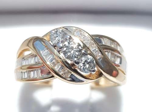 **ONCE-OFF [R42189]** STUNNING TRILOGY DESIGN [0.750ct] DIAMOND RING [YELLOW GOLD] - BUY SAFE