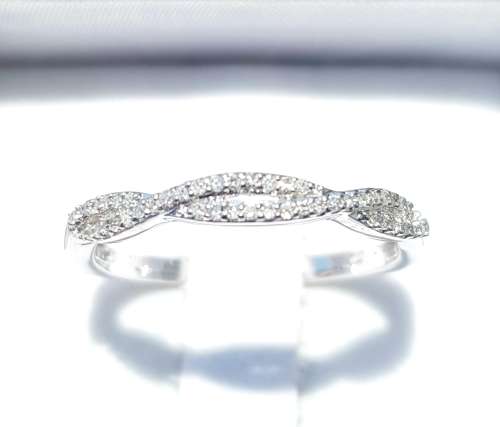 **STACKABLES | R21004** TWIST DESIGN | ROUND CUT | 0.175ct | DIAMOND BAND | WHITE GOLD - BUY SAFE