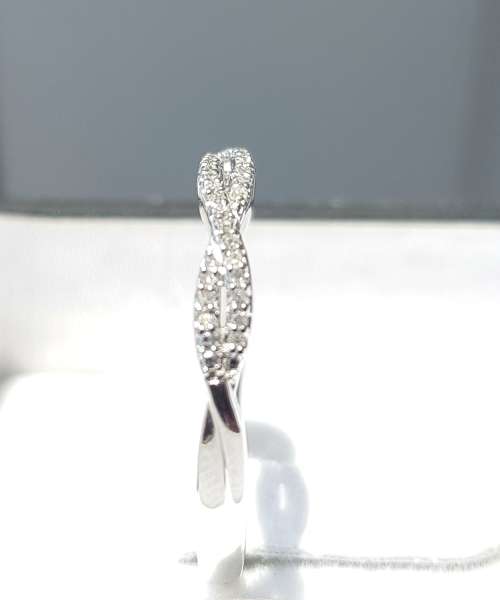 **STACKABLES | R21004** TWIST DESIGN | ROUND CUT | 0.175ct | DIAMOND BAND | WHITE GOLD - BUY SAFE