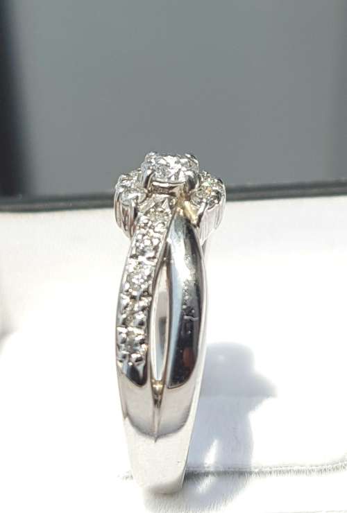 **HEAVY PLAT | R41639** ROUND CUT | 0.500ct | HALO TWIST | DIAMOND RING | PLATINUM - BUY SAFE