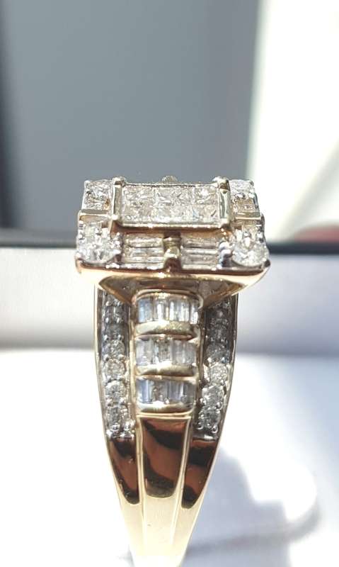 **MASSIVE DEAL | R64327** DESIGNER PIECE | 1.500ct | DIAMOND RING | YELLOW GOLD - BUY SAFE