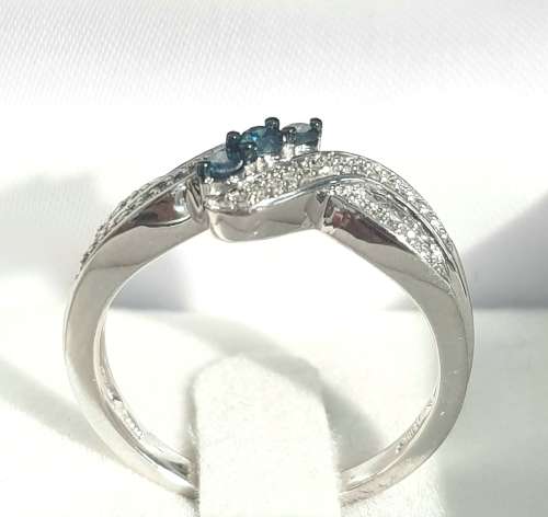 **LIMITED EDITION | R29262** BLUE CENTRE | 0.400ct | DIAMOND RING | WHITE GOLD - BUY SAFE