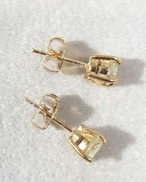 **BARGAIN BUY** CLEARANCE DEAL | 1.00ct | ROUND CUT EARRINGS | YELLOW GOLD - BUY SAFE