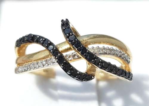 **WOW FACTOR | R29274** WHITE / BLACK ROUND CUTS | 0.350ct | DIAMOND RING | YELLOW GOLD - BUY SAFE