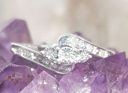**TRILOGY DESIGN | R19639** ROUND CUT | 0.150ct | DIAMOND RING | WHITE GOLD - BUY SAFE