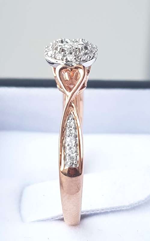 **HALO COLLECTION | R24639** DESIGNER | 0.250ct | DIAMOND RING | ROSE GOLD - BUY SAFE