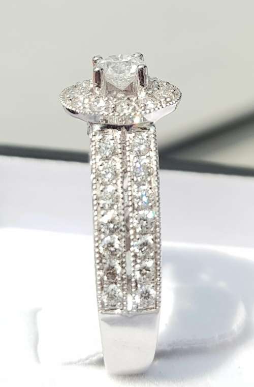 **HUGE DEAL | R70327** HALO DESIGN | ROUND CUT | 1.350ct | DIAMOND RING | WHITE GOLD - BUY SAFE