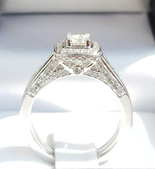 **WOW EFFECT | R74853** PRINCESS CUT BRIDAL TWINSET |1.300ct| DIAMOND RING | WHITE GOLD - BUY SAFE