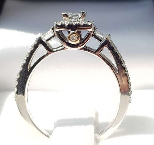 **MASSIVE DEAL | R74562** TRILOGY PRINCESS CUT | 1.350ct | DIAMOND RING | WHITE GOLD - BUY SAFE