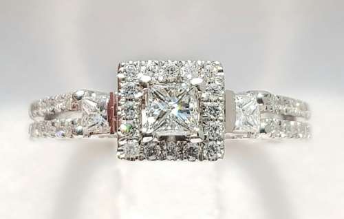 **MASSIVE DEAL | R74562** TRILOGY PRINCESS CUT | 1.350ct | DIAMOND RING | WHITE GOLD - BUY SAFE
